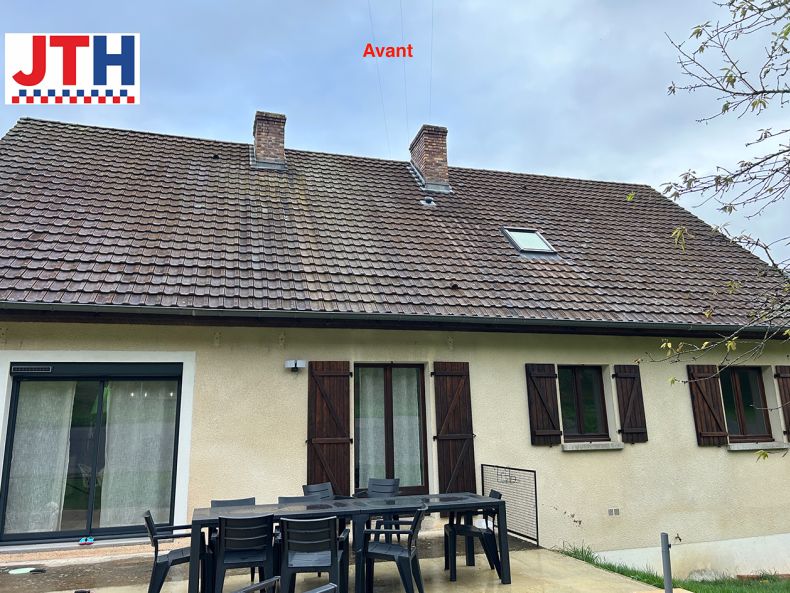 nettoyage de toiture avec nacelle araignée